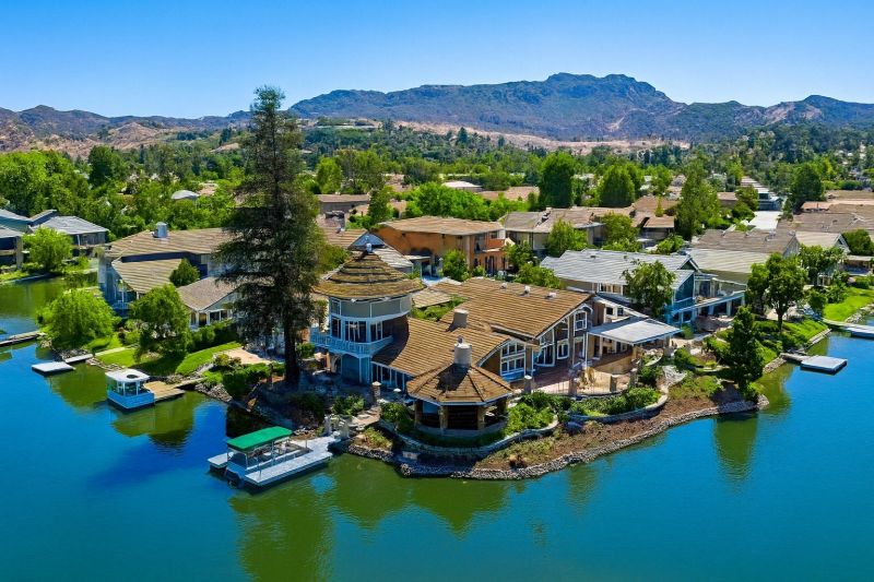 House Elevation Service