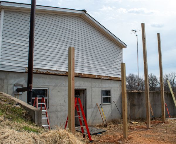 Foundation Raising in Gary